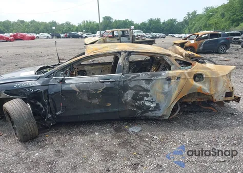 2015 Ford Fusion Titanium z USA, uszkodzony, nr VIN 3FA6P0K91FR250380